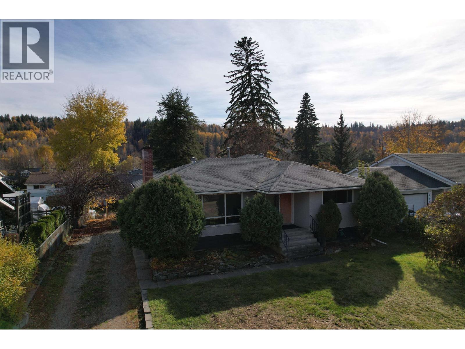 1166 YORSTON AVENUE