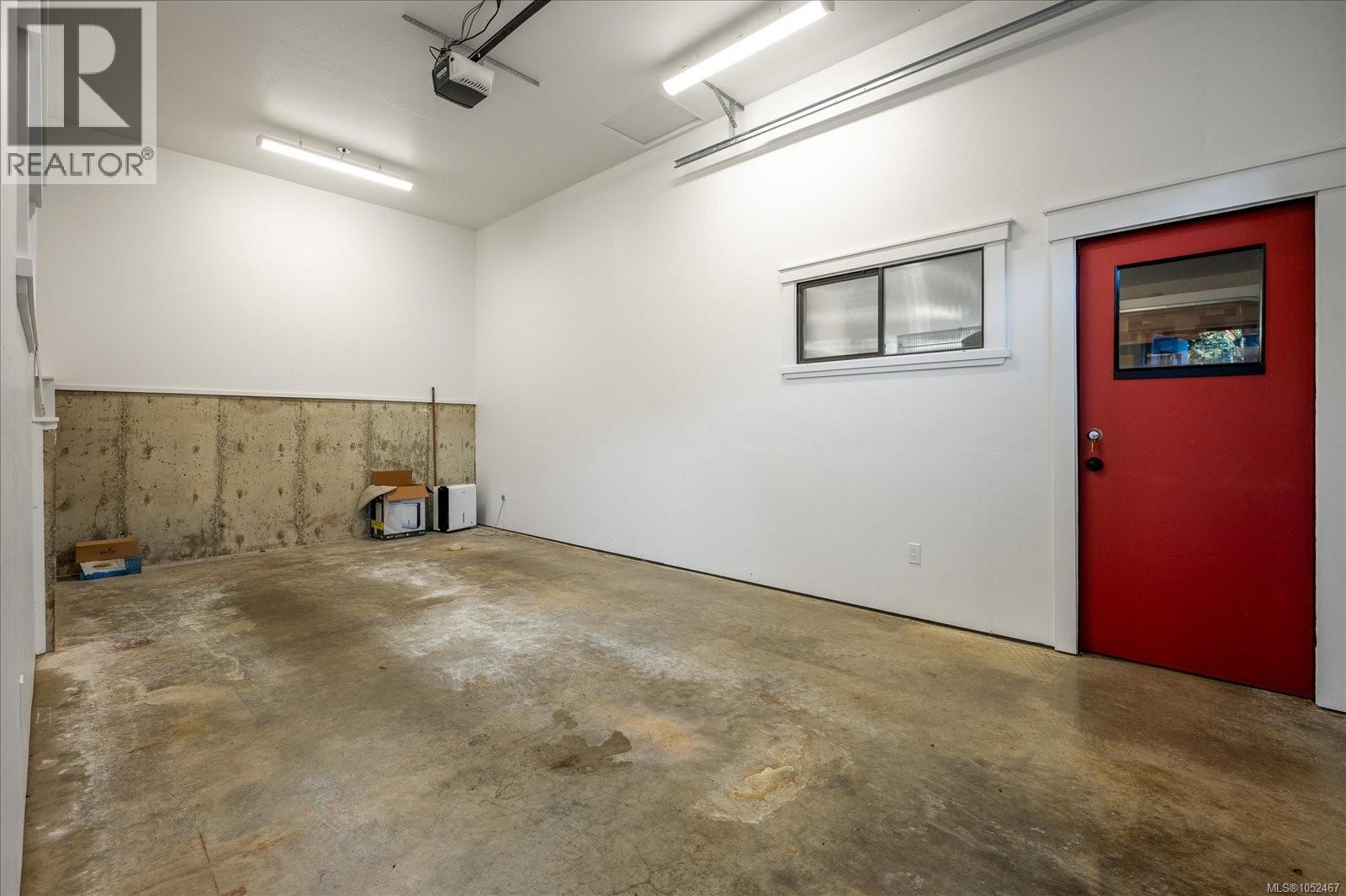 521 Fourneau Way