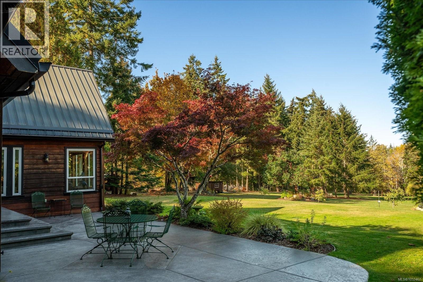521 Fourneau Way