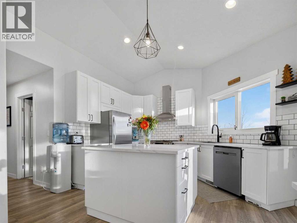 418011 336 Street E