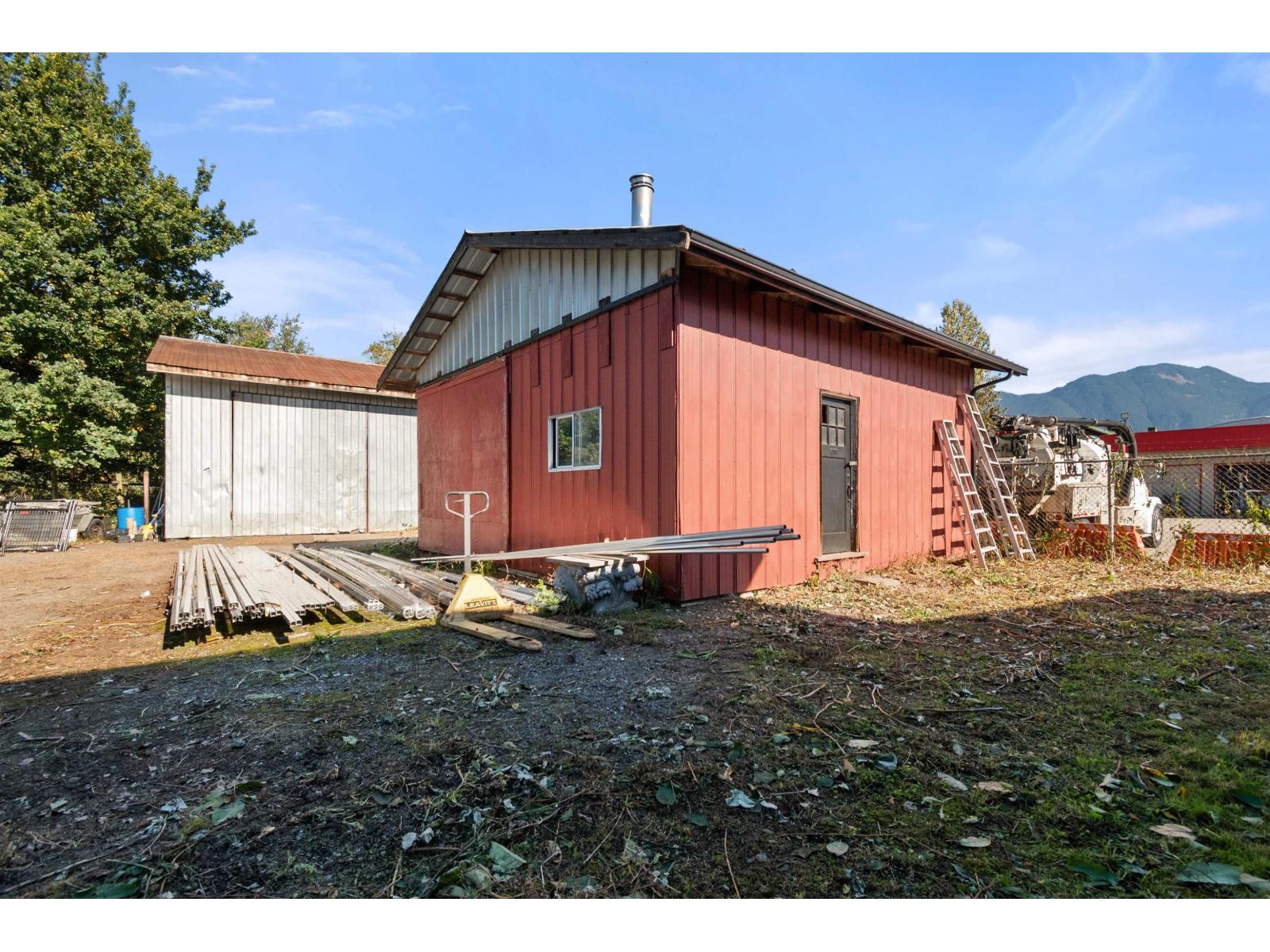 7323 PIONEER AVENUE|Agassiz