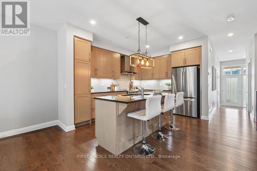 74 Michael Stoqua Street, Ottawa, Ontario  K1K 5A2 - Photo 7 - X14089714
