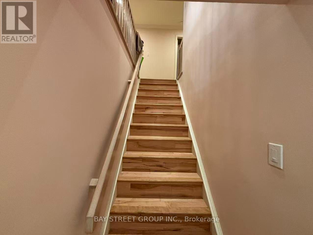 18 - 20 Meadowlands Boulevard, Hamilton, Ontario  L9K 1J5 - Photo 15 - X13885806