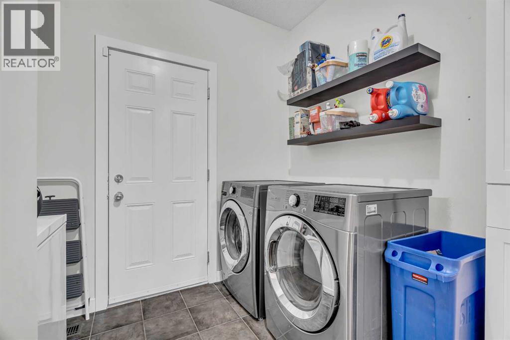 103 St Moritz Terrace SW, Calgary, Alberta  T3H 5Y1 - Photo 21 - A2352184