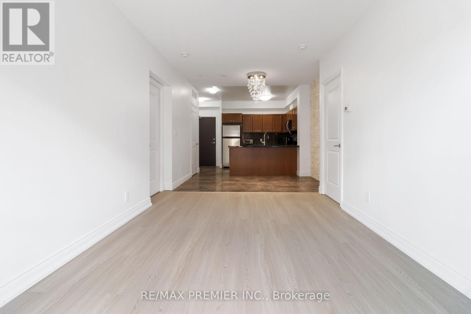 407 - 281 Woodbridge Avenue, Vaughan, Ontario  L4L 0C6 - Photo 21 - N14089726