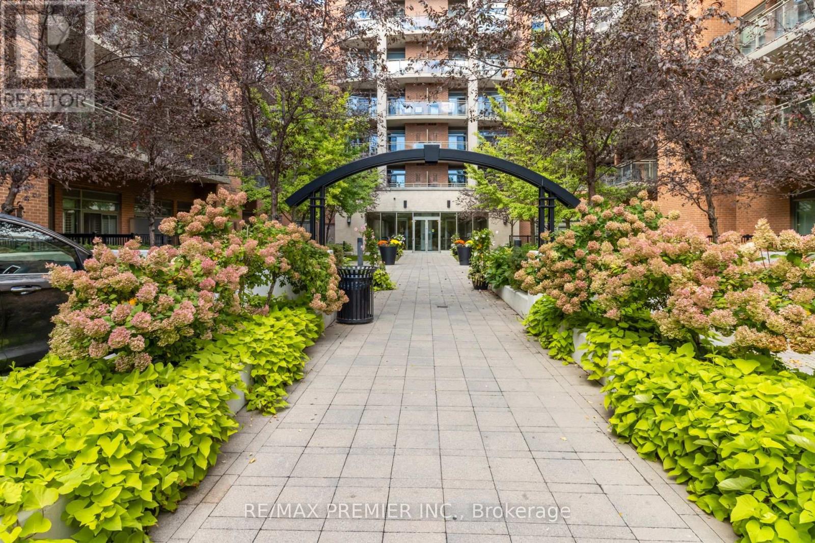 407 - 281 Woodbridge Avenue, Vaughan, Ontario  L4L 0C6 - Photo 5 - N14089726