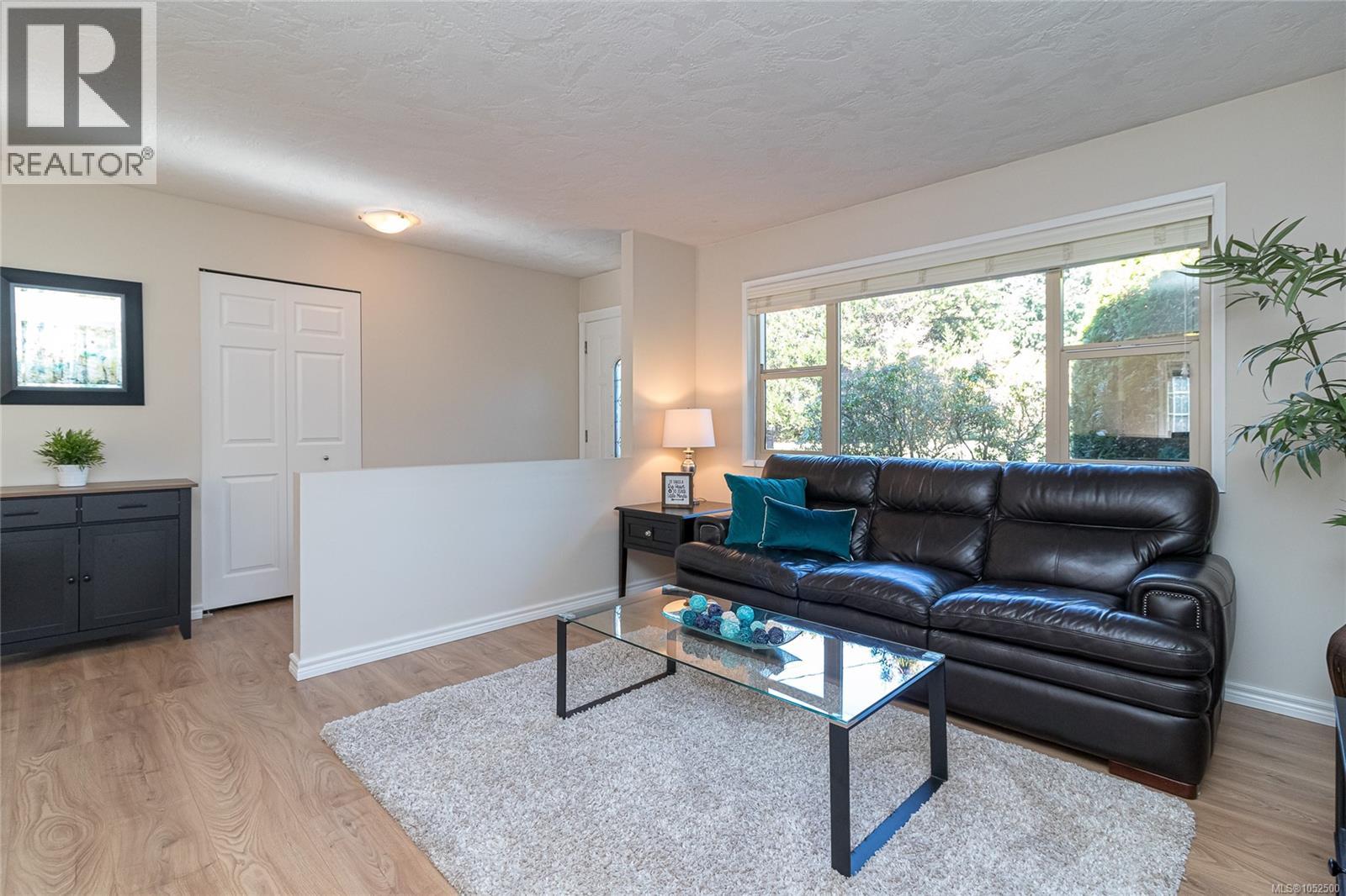 515 Elizabeth Ann Dr