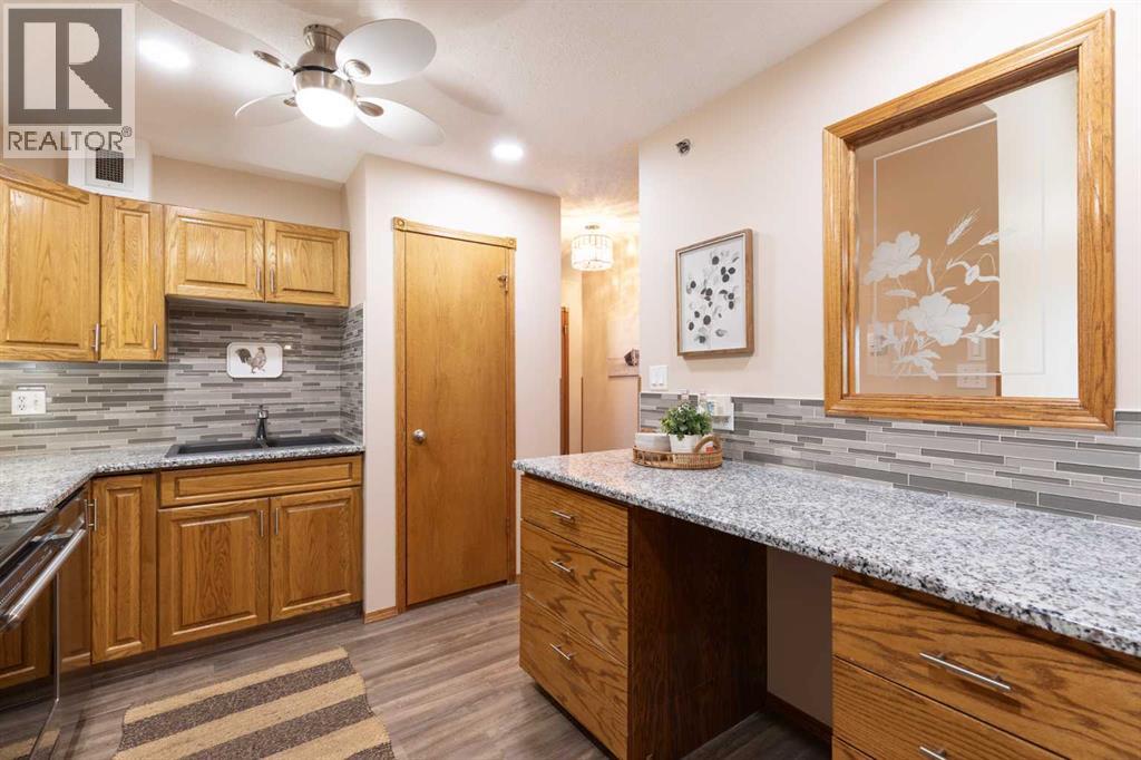 412, 22 Park Meadows Drive SE