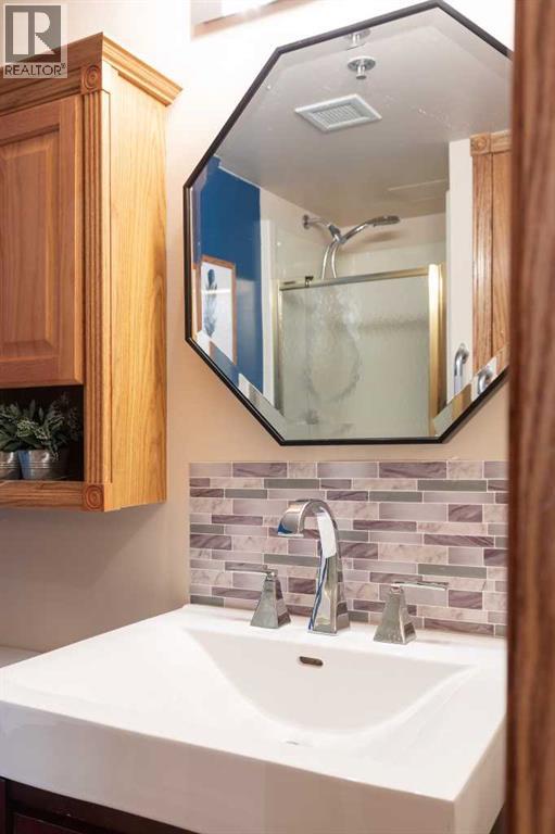 412, 22 Park Meadows Drive SE