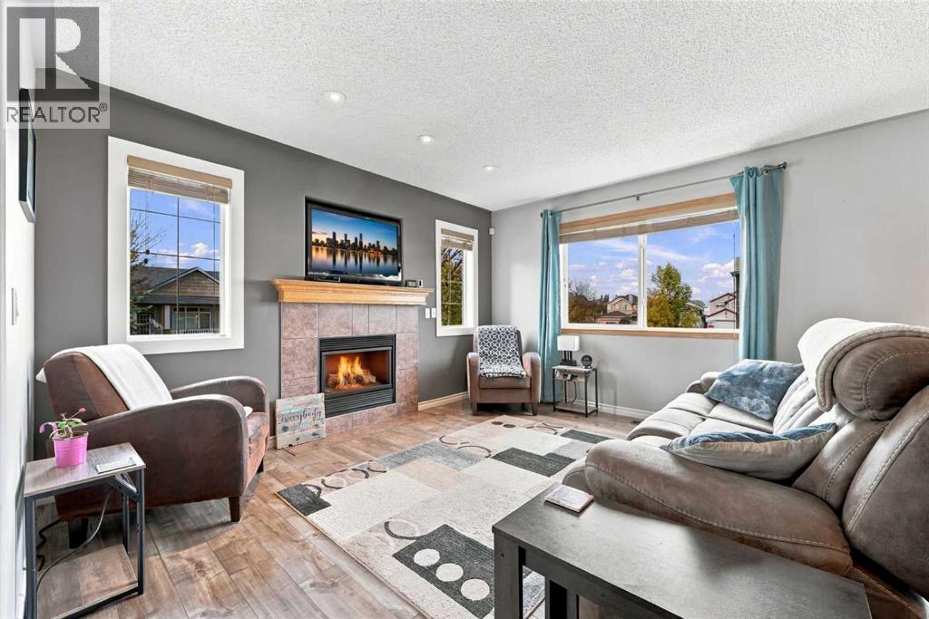 2 Cimarron Grove Bay