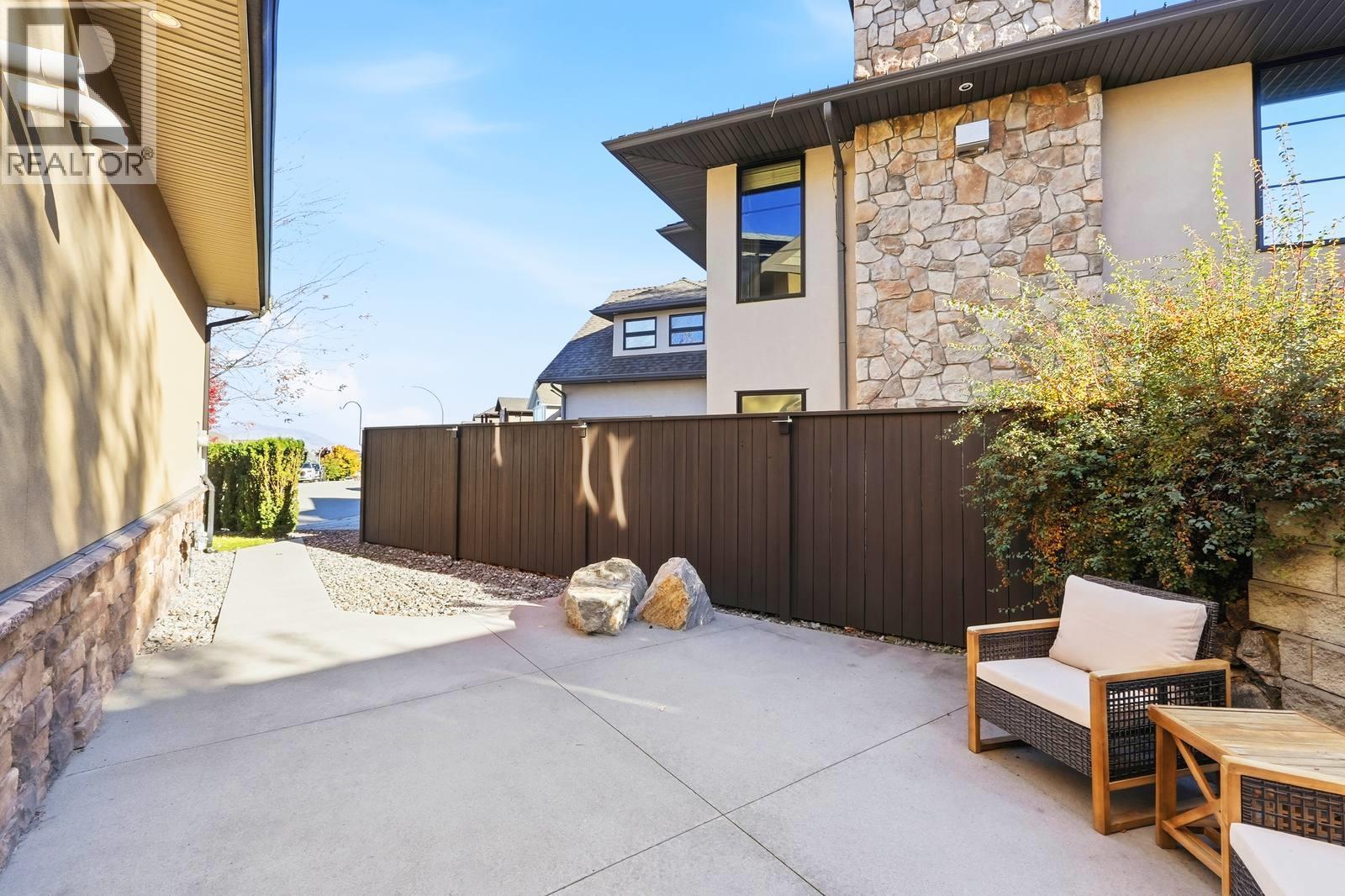 5047 Seon Crescent