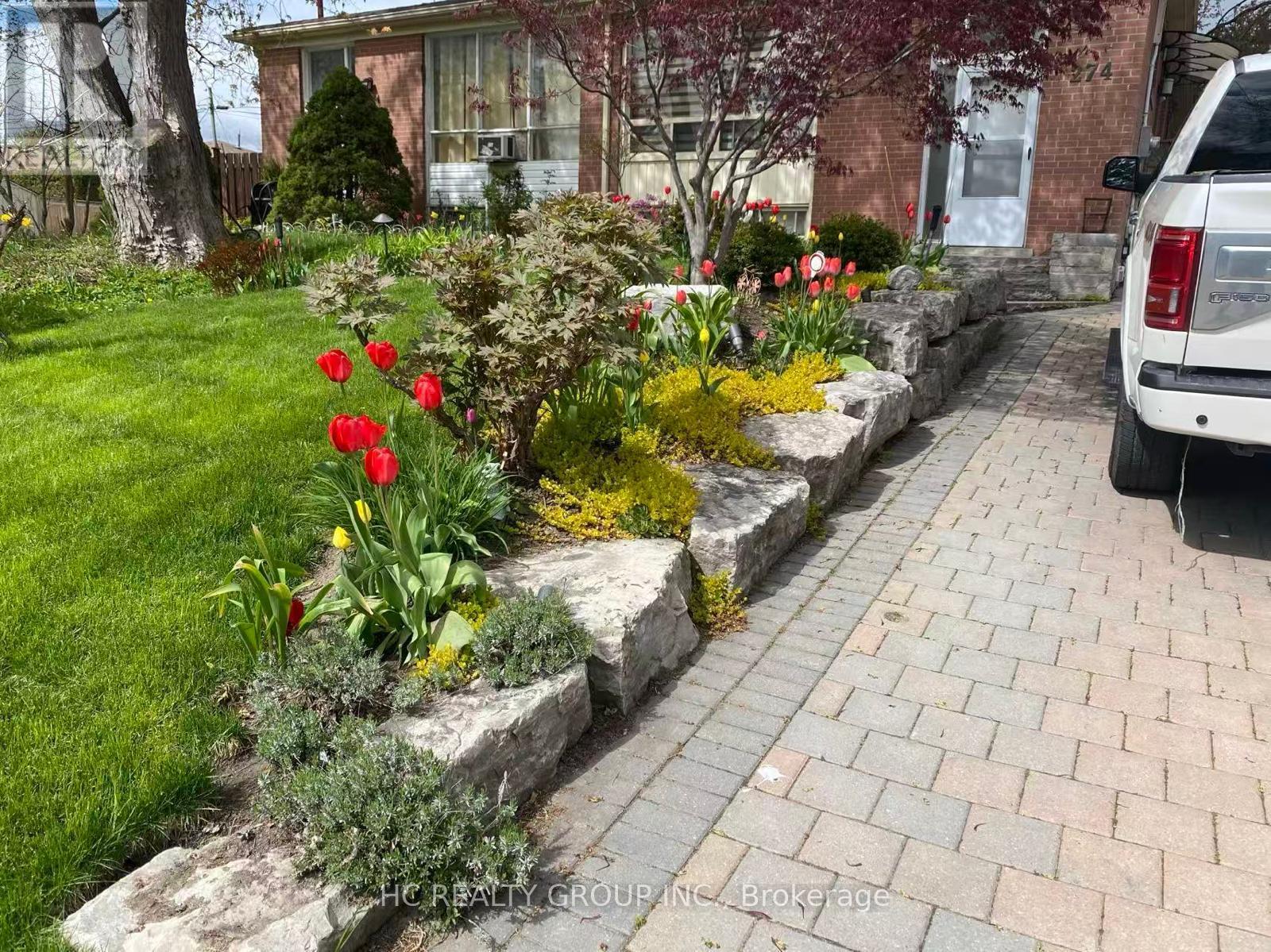 274 BROWNDALE CRESCENT, Richmond Hill, Ontario