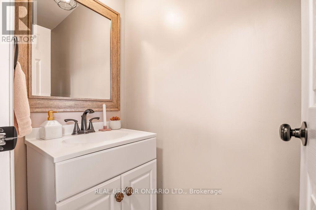 119 Teal Crescent, Ottawa, Ontario  K1E 2C1 - Photo 17 - X14089774