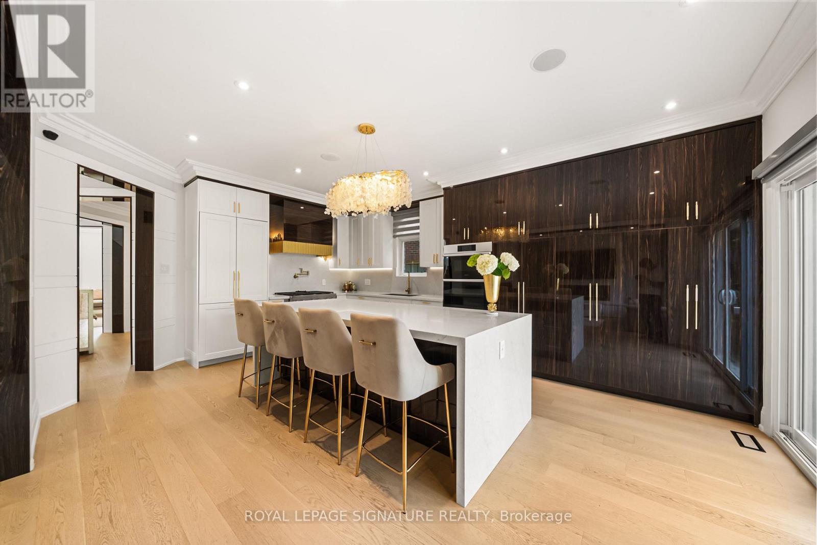 492 Old Orchard Grove, Toronto, Ontario  M5M 2G5 - Photo 17 - C13775840