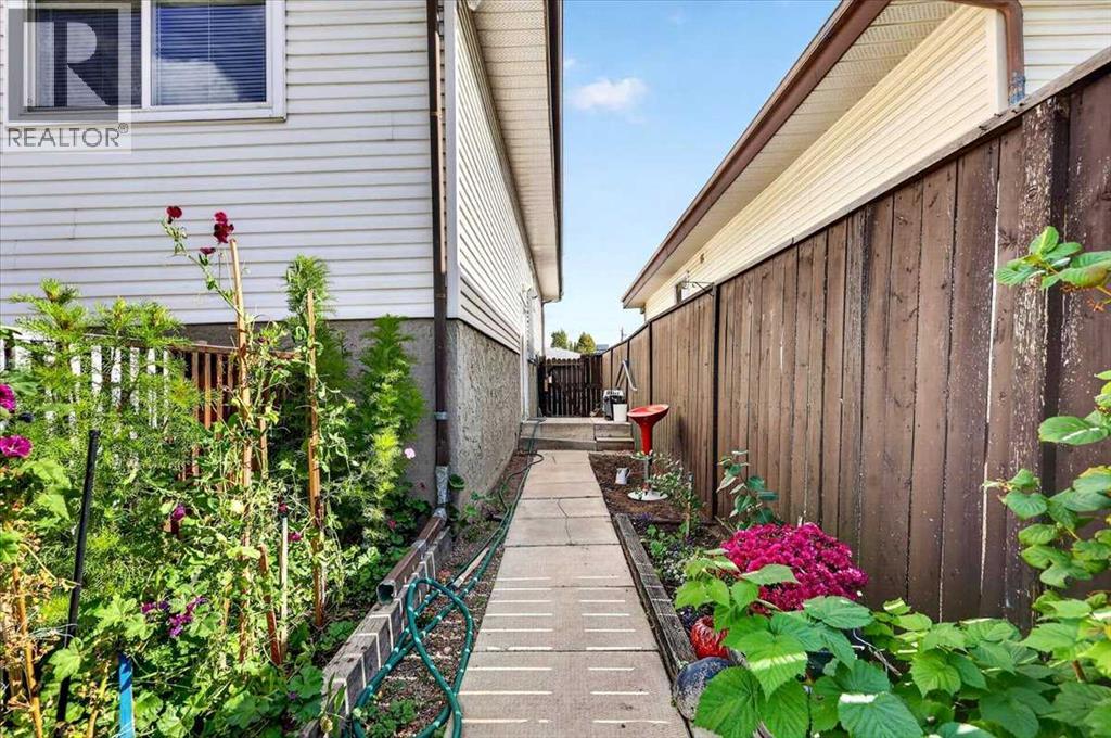 1823 47 Street SE, Calgary, Alberta  T2B 2K1 - Photo 39 - A2346581