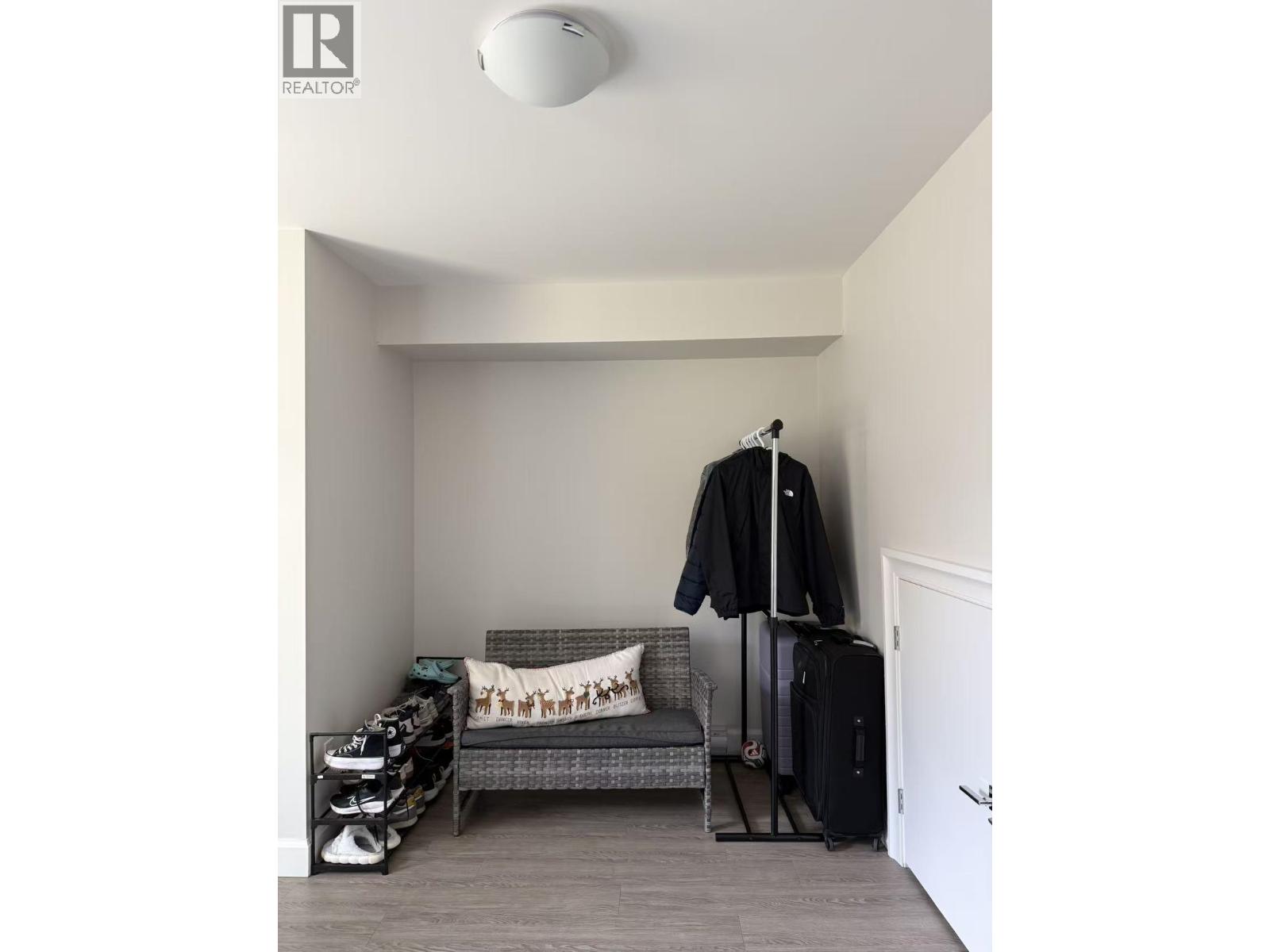 2000 Phillips Place, Burnaby, British Columbia  V5A 2W1 - Photo 7 - R3169469