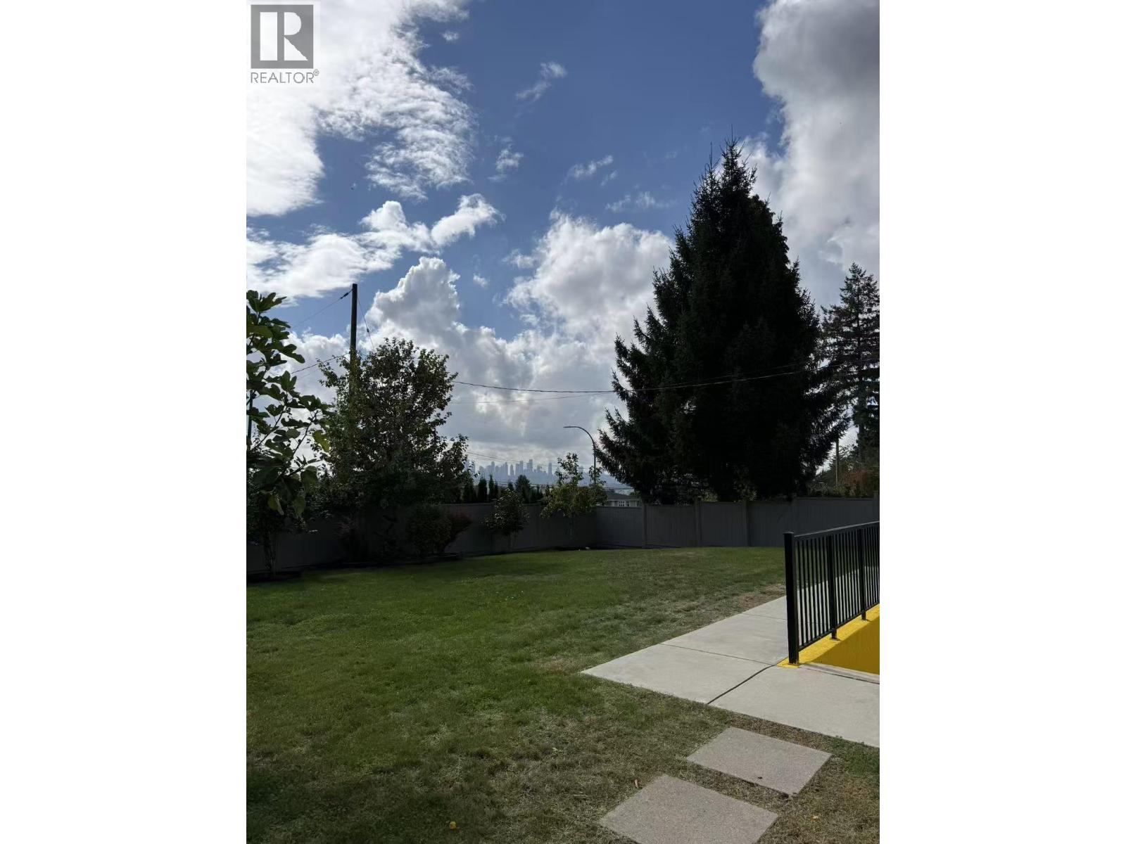 2000 Phillips Place, Burnaby, British Columbia  V5A 2W1 - Photo 15 - R3169469