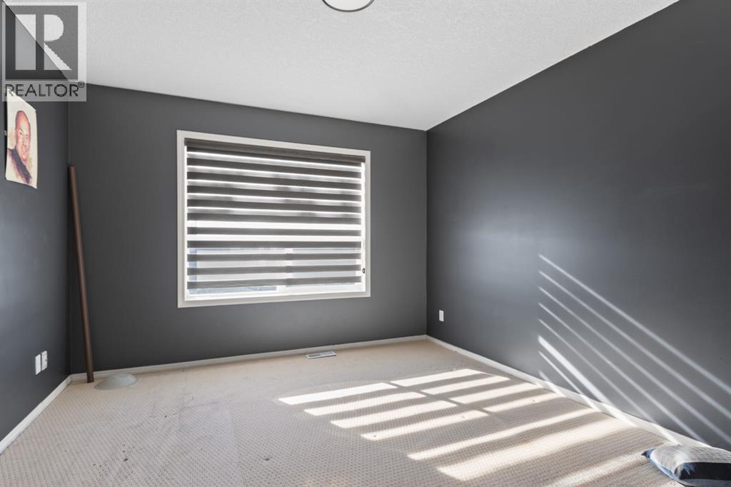 23 Saddlecrest Way Ne, Calgary, Alberta  T3J 5N7 - Photo 9 - A2353021