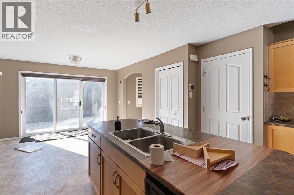 23 Saddlecrest Way Ne, Calgary, Alberta  T3J 5N7 - Photo 17 - A2353021