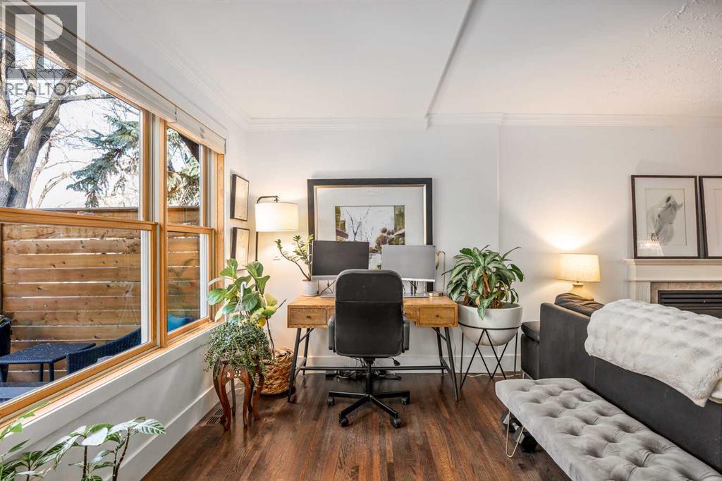 210 Windermere Road SW, Calgary, Alberta  T3C 3K8 - Photo 8 - A2352537