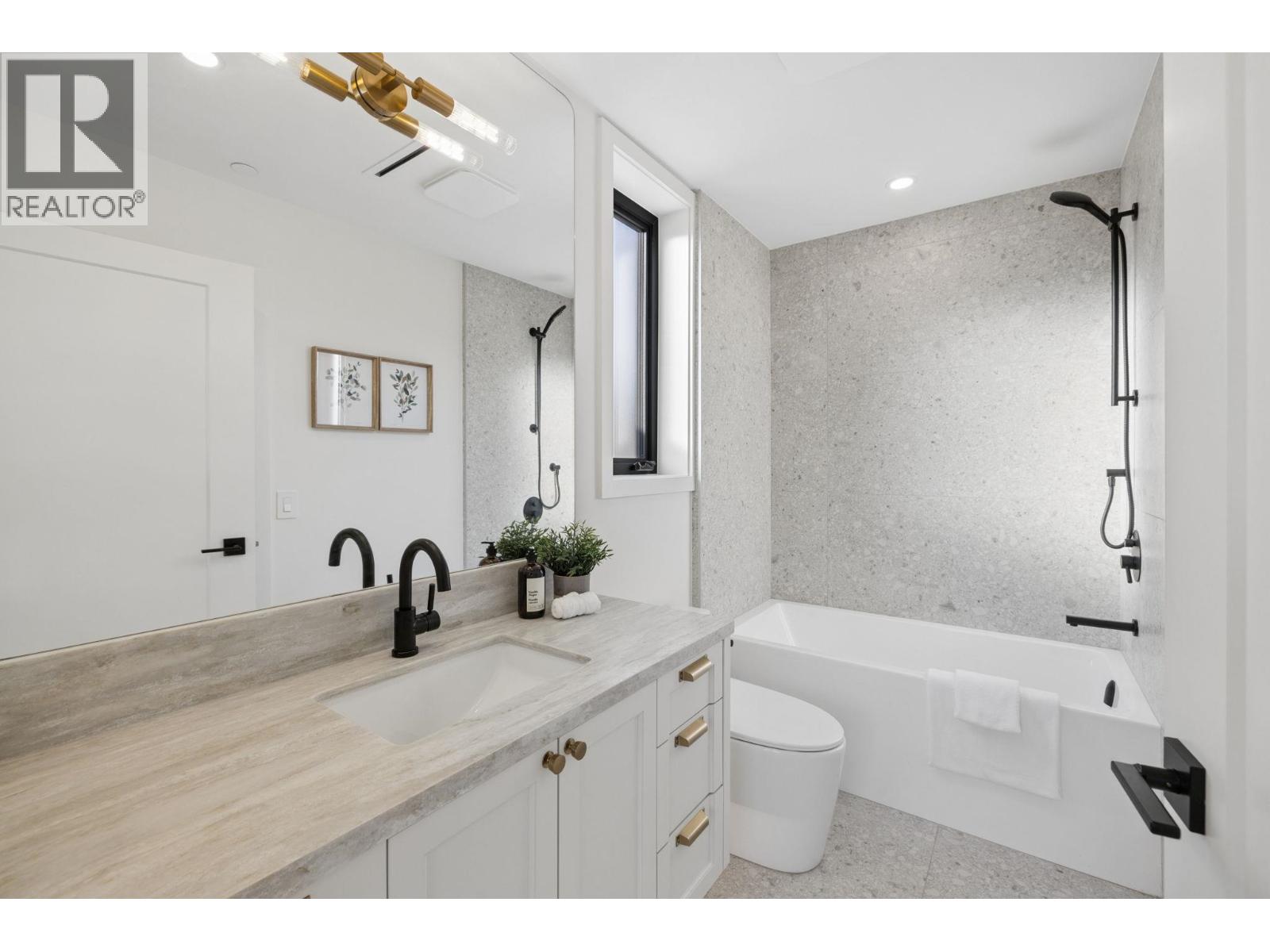 1 2733 William Street, Vancouver, British Columbia  V5K 2Y7 - Photo 32 - R3176296