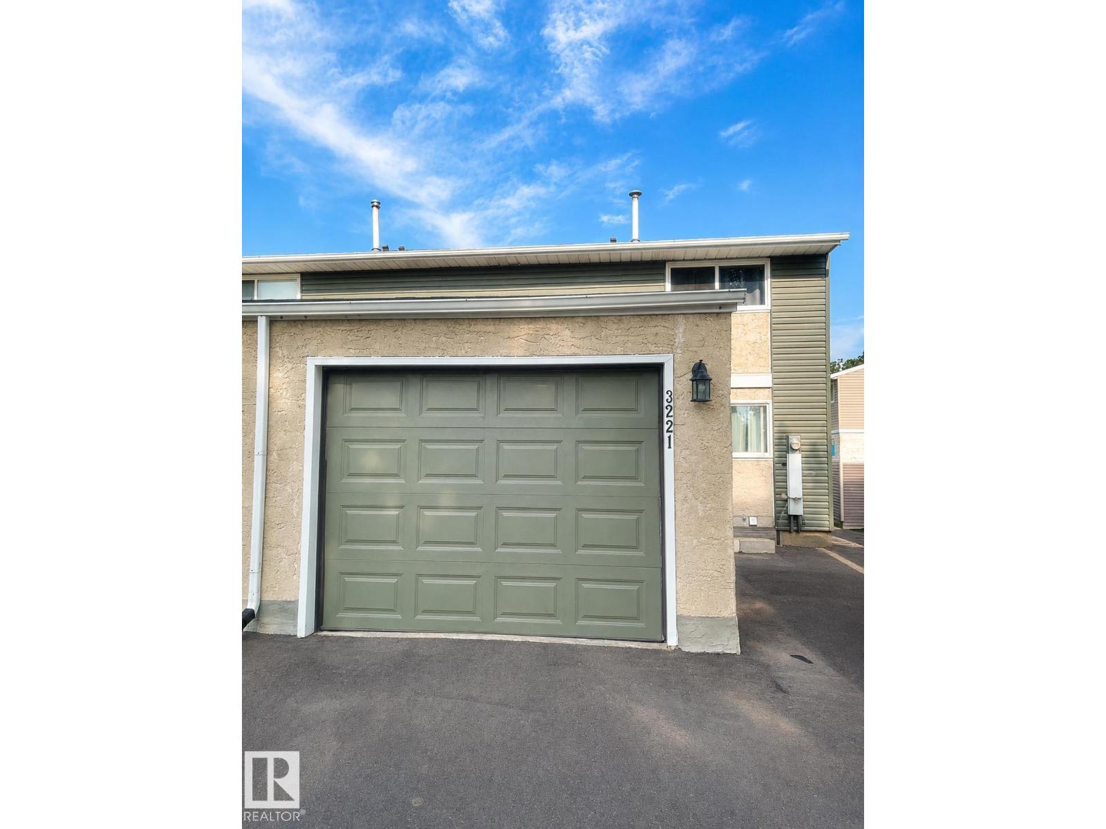 3221 132A AV NW