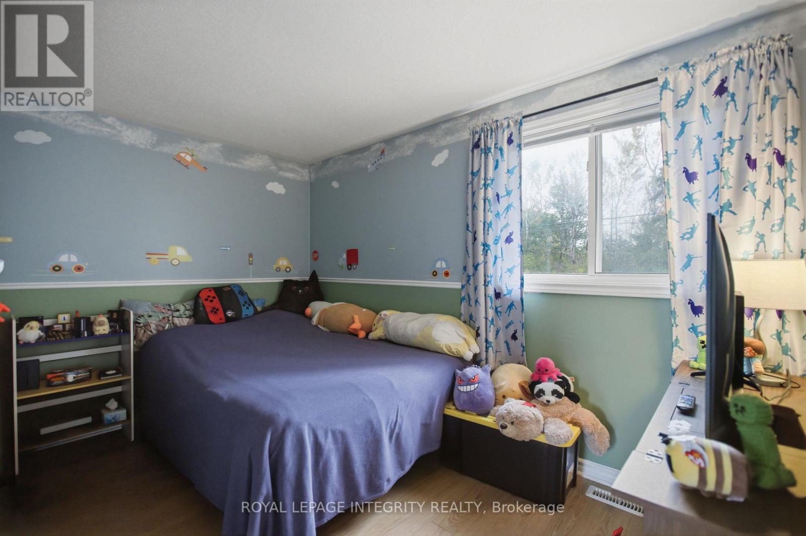 1544d Beaverpond Drive, Ottawa, Ontario  K1B 3R9 - Photo 15 - X14089790