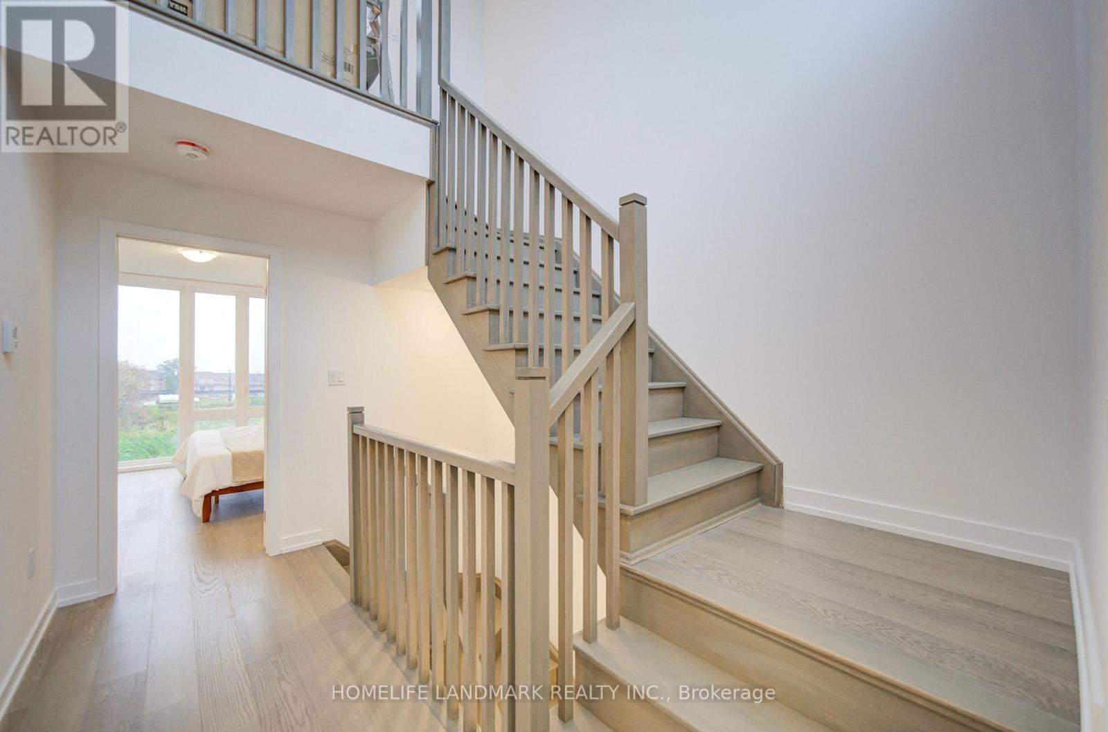 9 Bancroft Lane, Richmond Hill, Ontario  L4E 1M1 - Photo 16 - N13742452