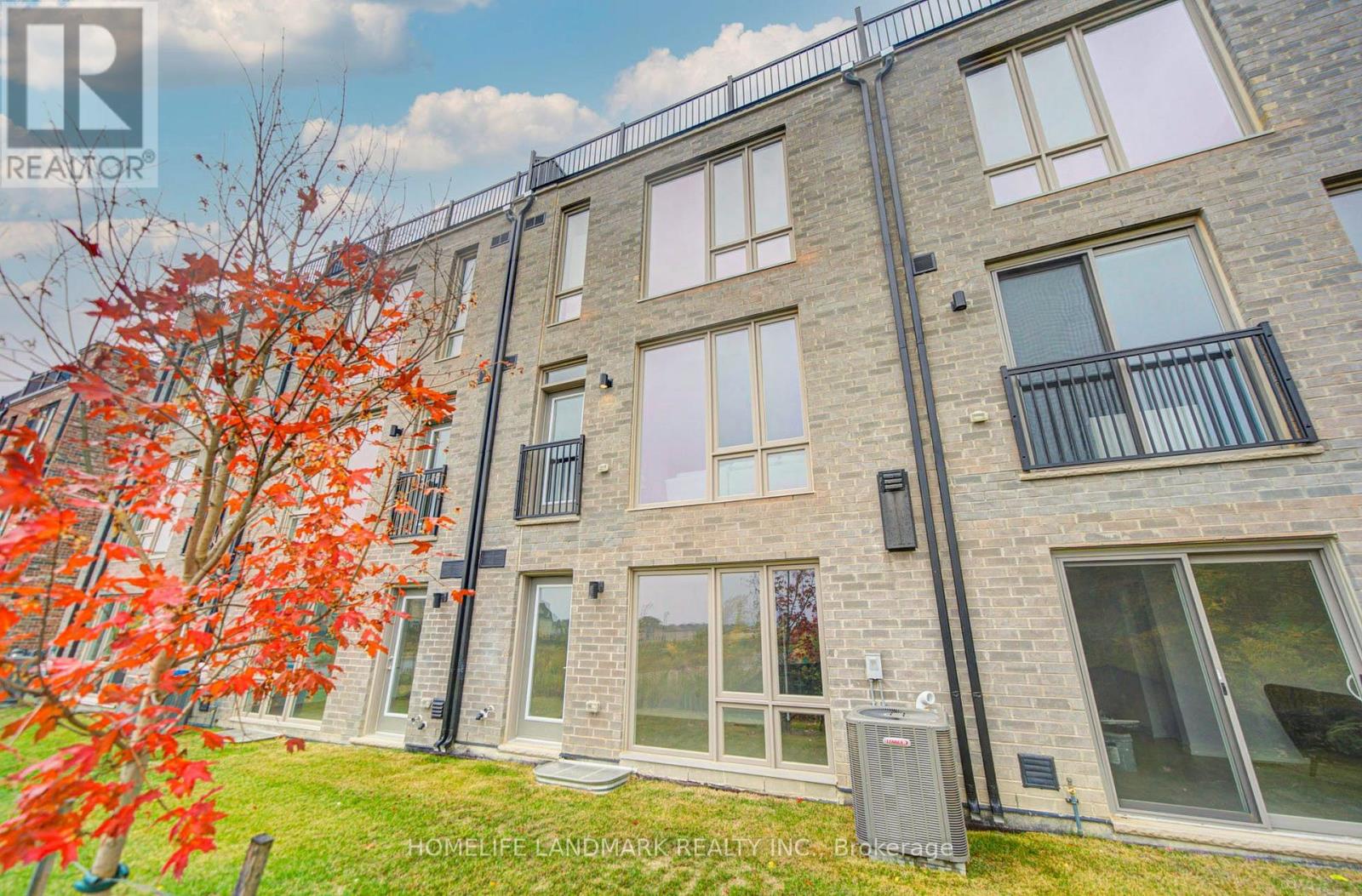 11 Bancroft Lane, Richmond Hill, Ontario  L4E 1M1 - Photo 40 - N13742480