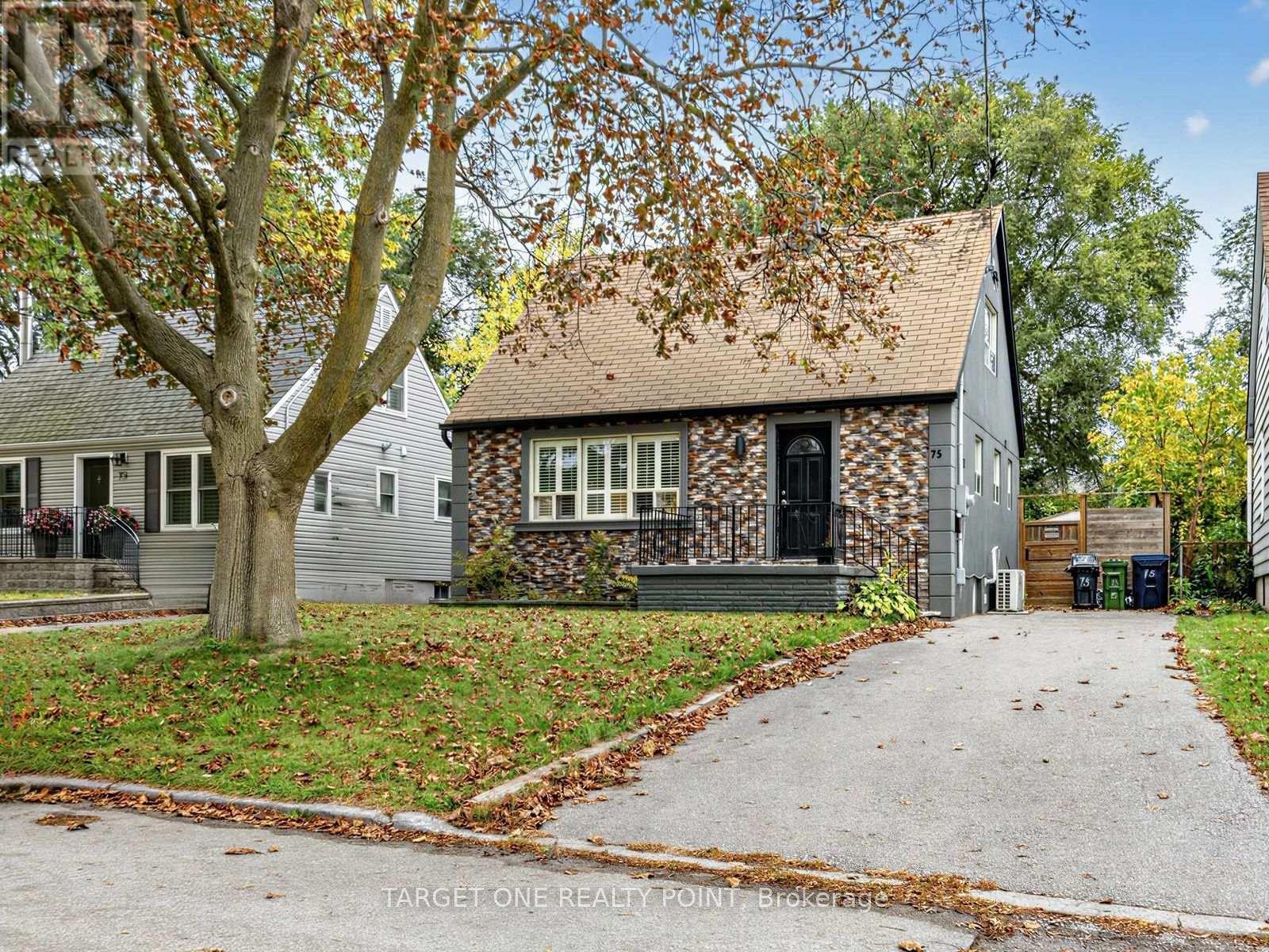75 GRADWELL DRIVE, Toronto, Ontario