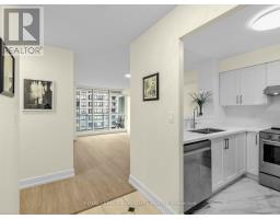 1009 - 28 PEMBERTON AVENUE, Toronto, Ontario