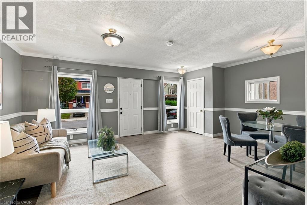 81 East 23rd Street, Hamilton, Ontario  L8V 2W7 - Photo 5 - 40870521