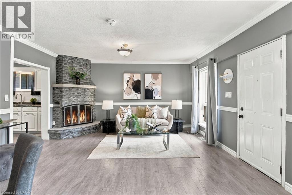 81 East 23rd Street, Hamilton, Ontario  L8V 2W7 - Photo 8 - 40870521