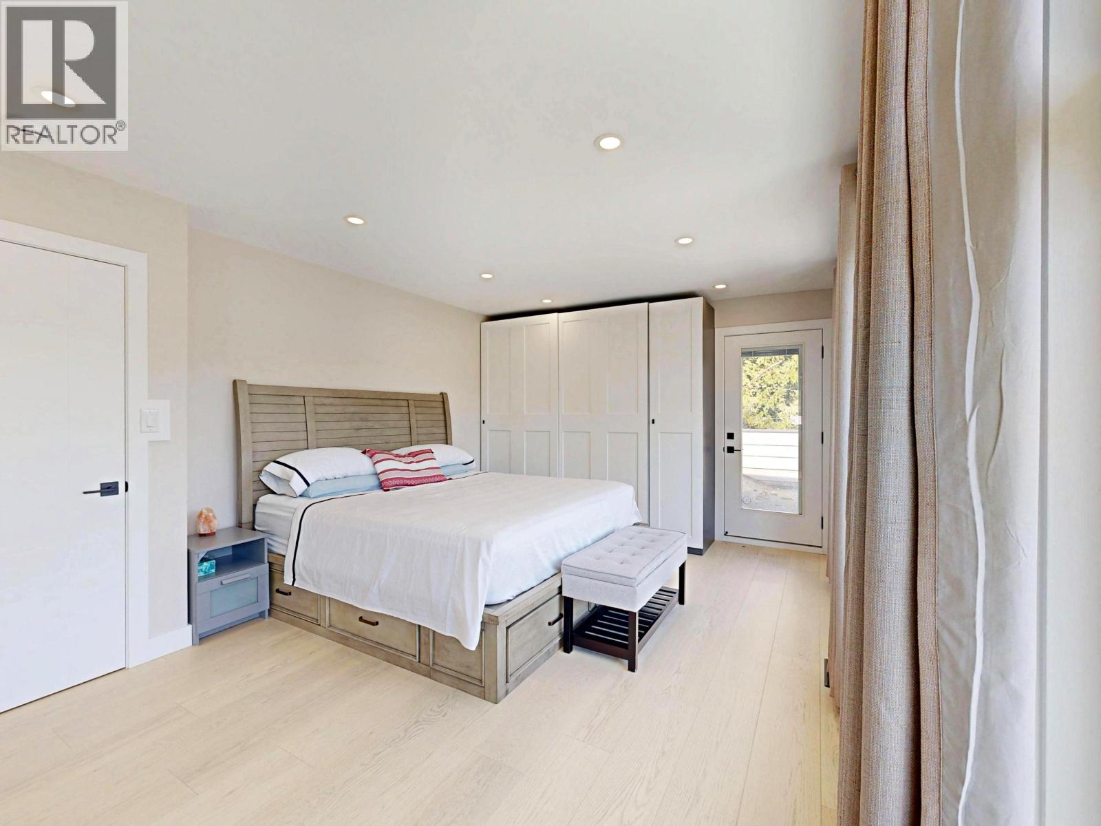 4545 Strathcona Road, North Vancouver, British Columbia  V7G 1G7 - Photo 20 - R3176080