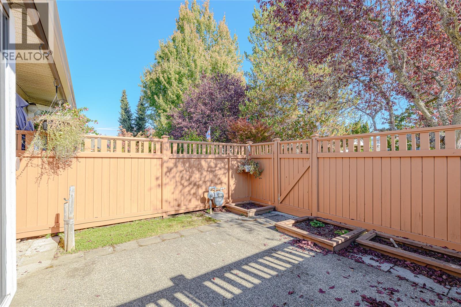 54 2070 Amelia Ave, Sidney, British Columbia  V8L 4X6 - Photo 5 - 1051983