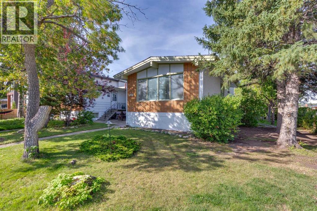 1101 42 Street SW, Calgary, Alberta