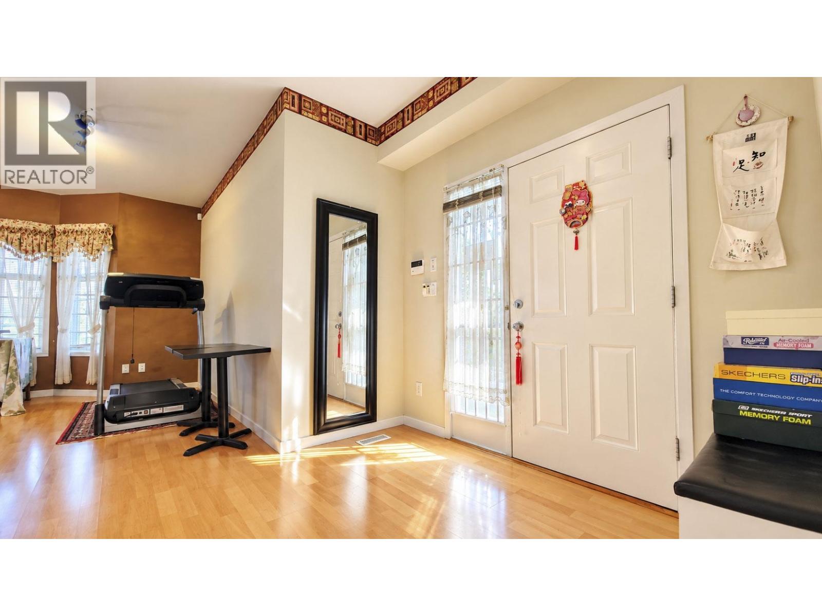 10491 Howard Street, Richmond, British Columbia  V6X 4C2 - Photo 4 - R3174706