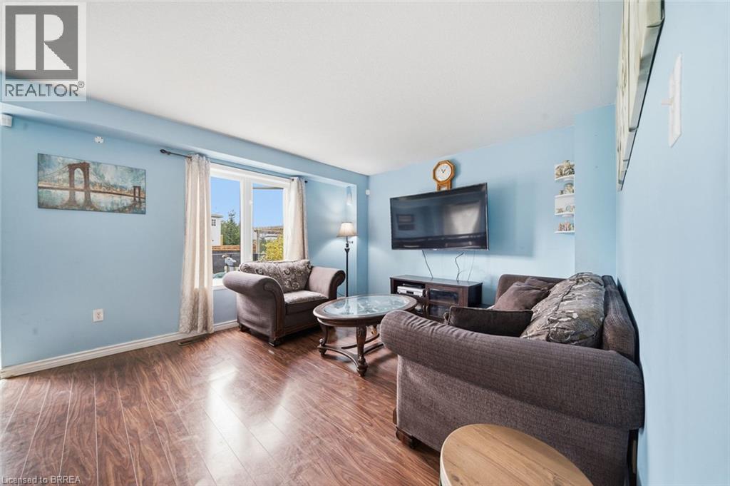 4 English Lane, Brantford, Ontario  N3T 0H2 - Photo 6 - 40868789