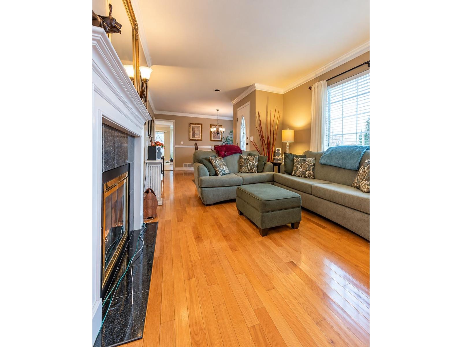 16490 84a Avenue, Surrey, British Columbia  V4N 3G8 - Photo 6 - R3174034