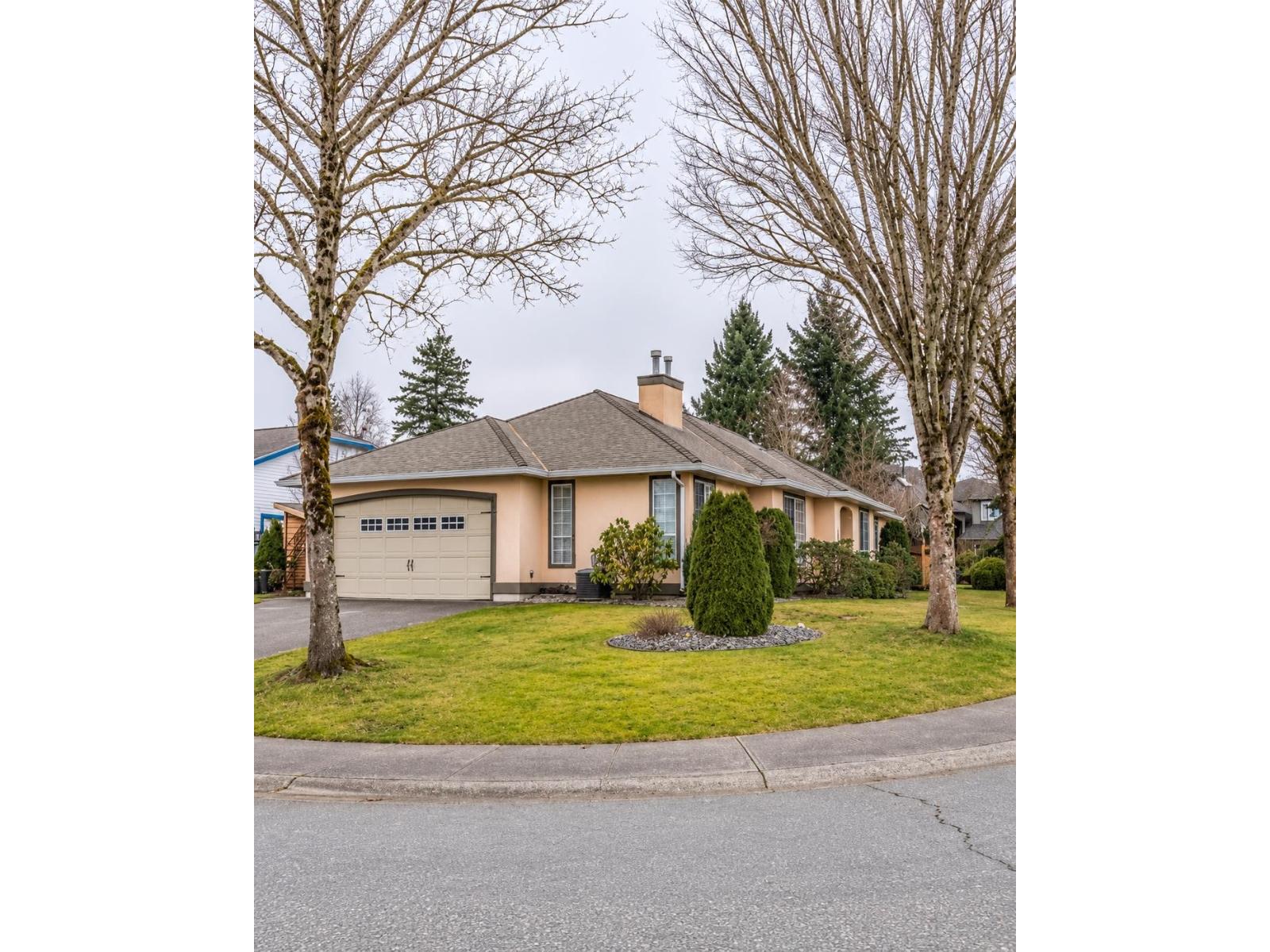 16490 84a Avenue, Surrey, British Columbia  V4N 3G8 - Photo 2 - R3174034