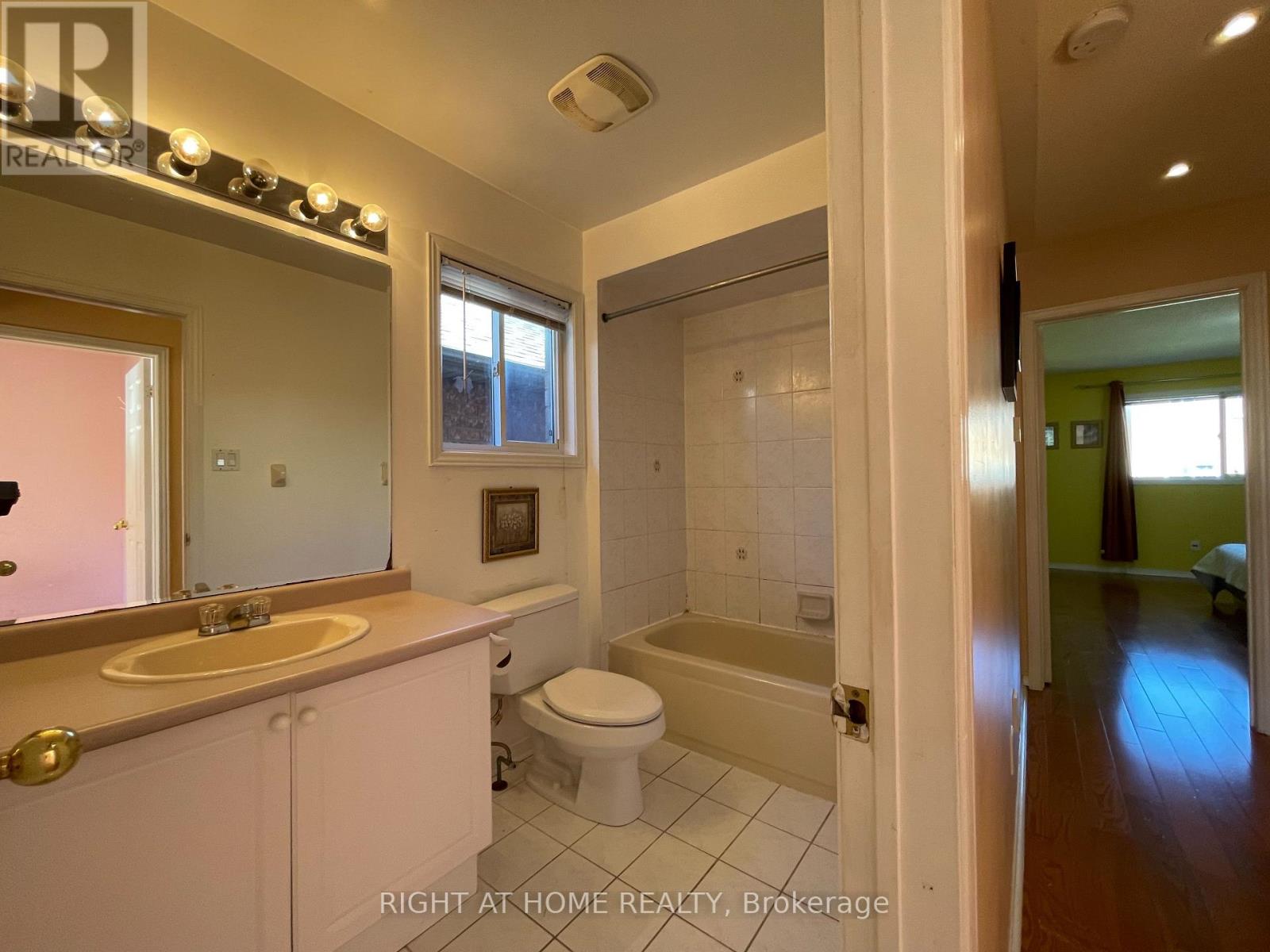106 Novella Road, Vaughan, Ontario  L4K 5K7 - Photo 35 - N13559532