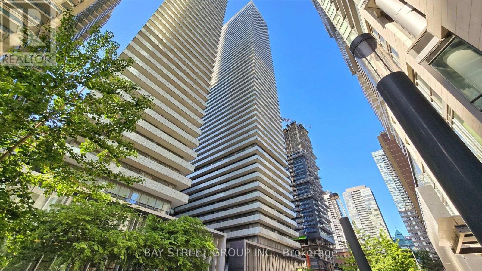 902 - 50 CHARLES STREET E, Toronto, Ontario