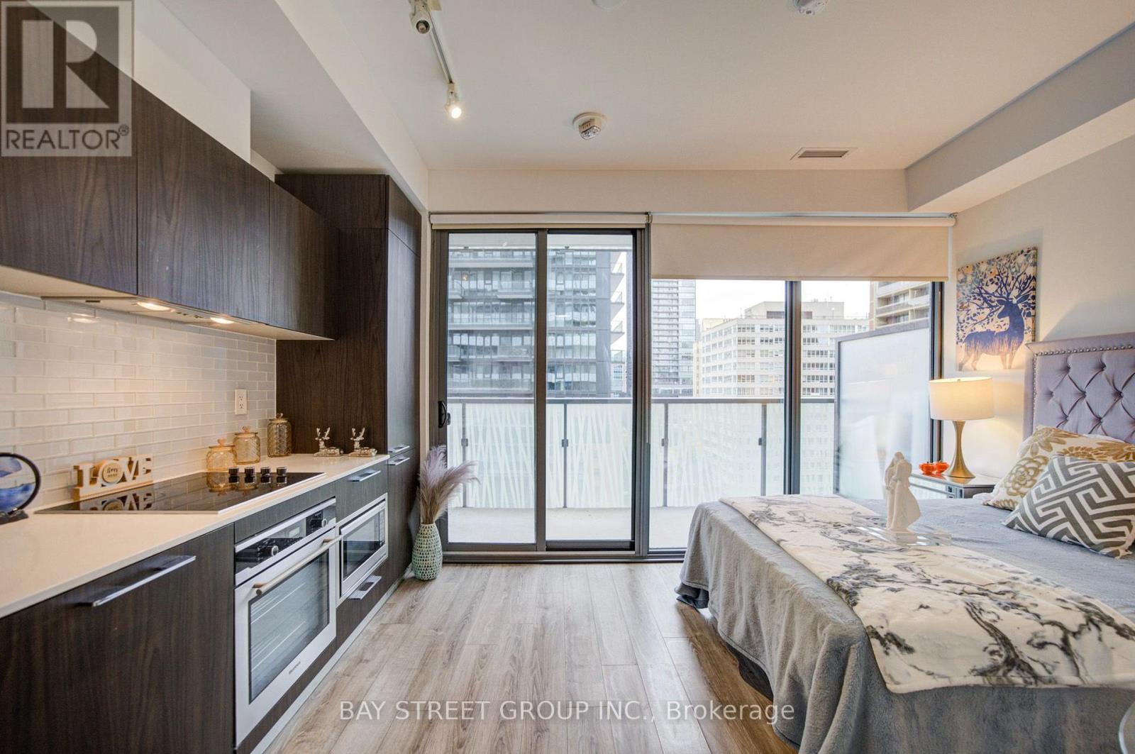 902 - 50 Charles Street E, Toronto, Ontario M4Y 1T1 - Photo 16 - C14089908