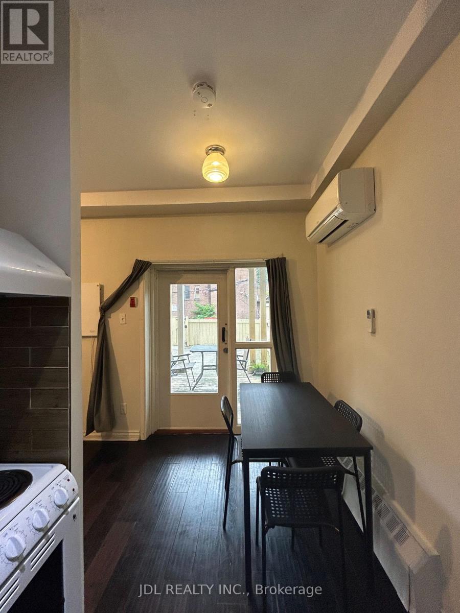 Entireonebedroom Main - 3 Pembroke St Street, Toronto, Ontario M5A 2N6 - Photo 14 - C14089914