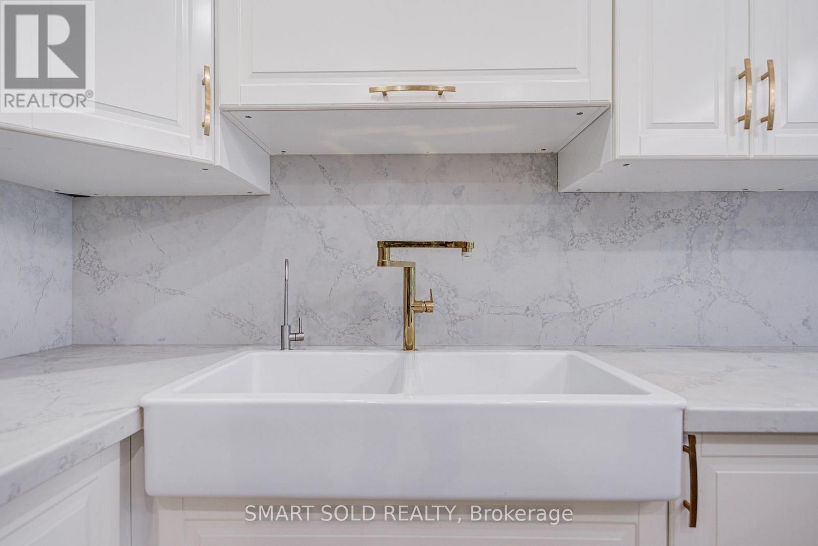66 Lakeland Crescent, Richmond Hill, Ontario  L4E 2Z9 - Photo 12 - N14089904