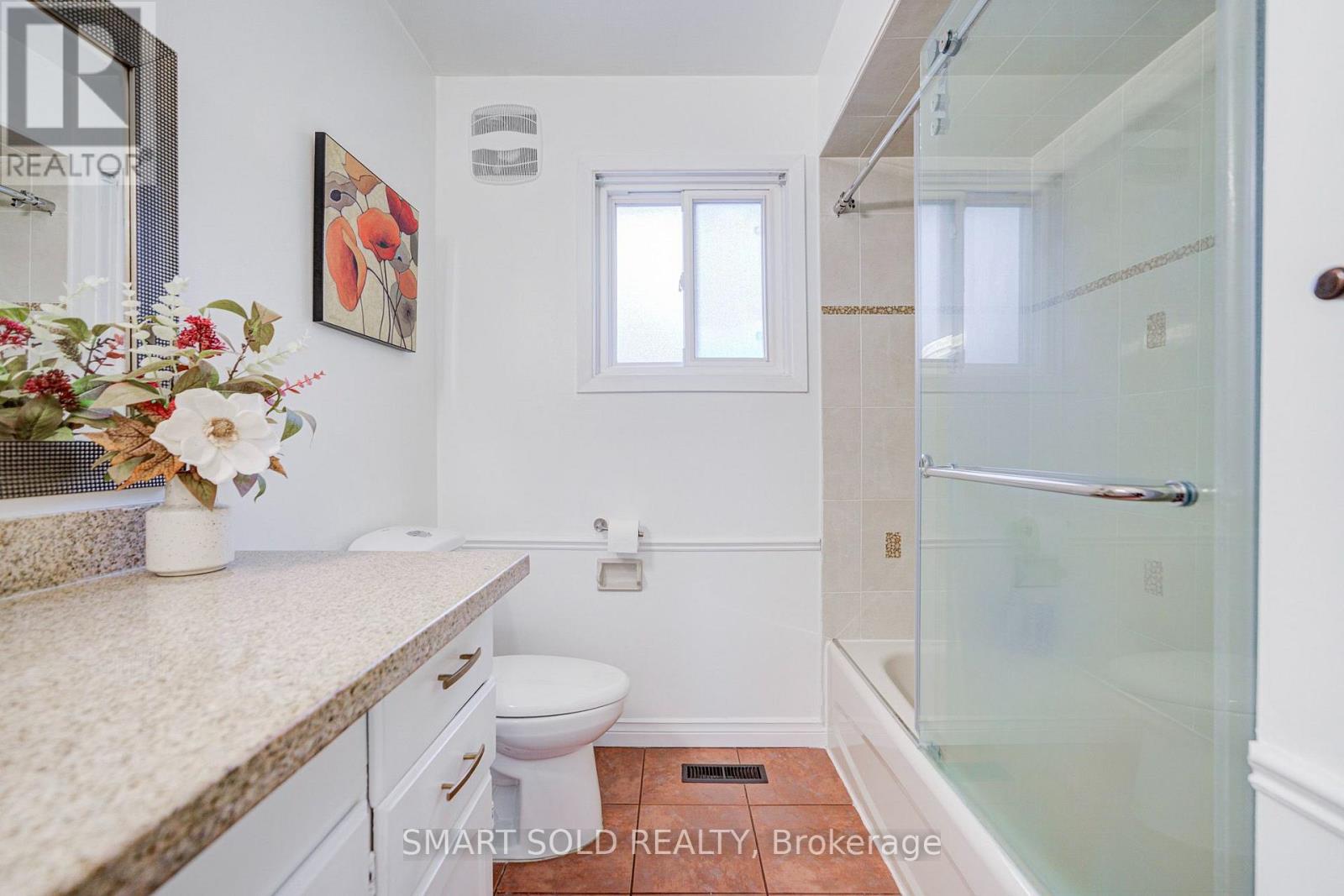 66 Lakeland Crescent, Richmond Hill, Ontario  L4E 2Z9 - Photo 35 - N14089904