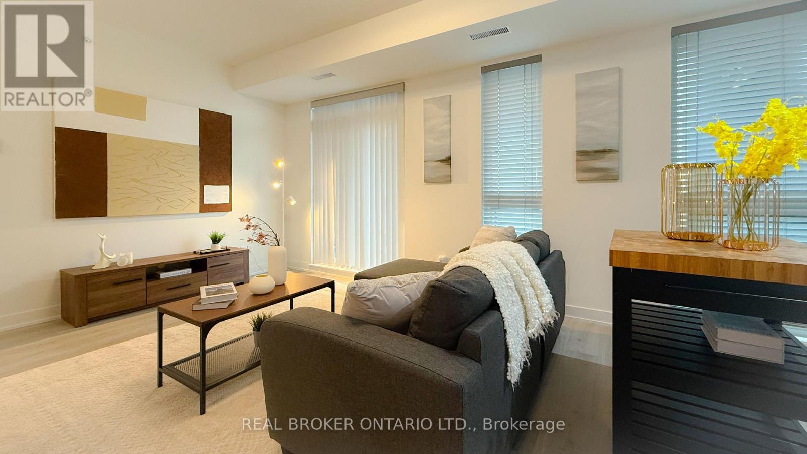 301 - 1709 Bur Oak Avenue, Markham (Wismer), Ontario  L6E 0V7 - Photo 8 - N14089910