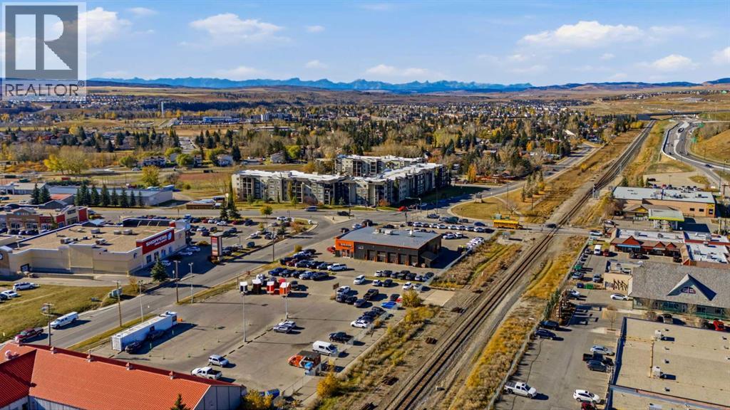 1219, 625 Glenbow Drive
