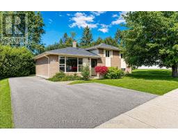 35 KEMANO ROAD, Aurora, Ontario
