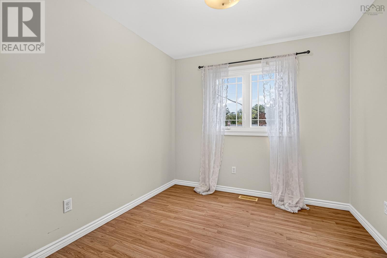 51 John Cross Drive, Dartmouth, Nova Scotia  B2W 1X1 - Photo 20 - 202625868